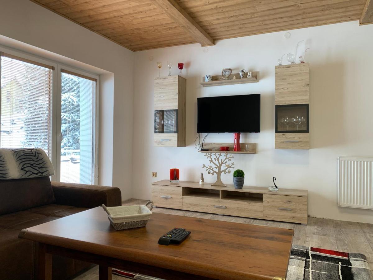 Apartmany Alliss Гаррахов Экстерьер фото