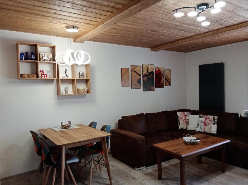 Apartmany Alliss Гаррахов Экстерьер фото