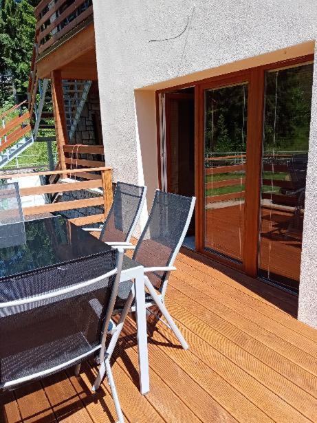Apartmany Alliss Гаррахов Экстерьер фото